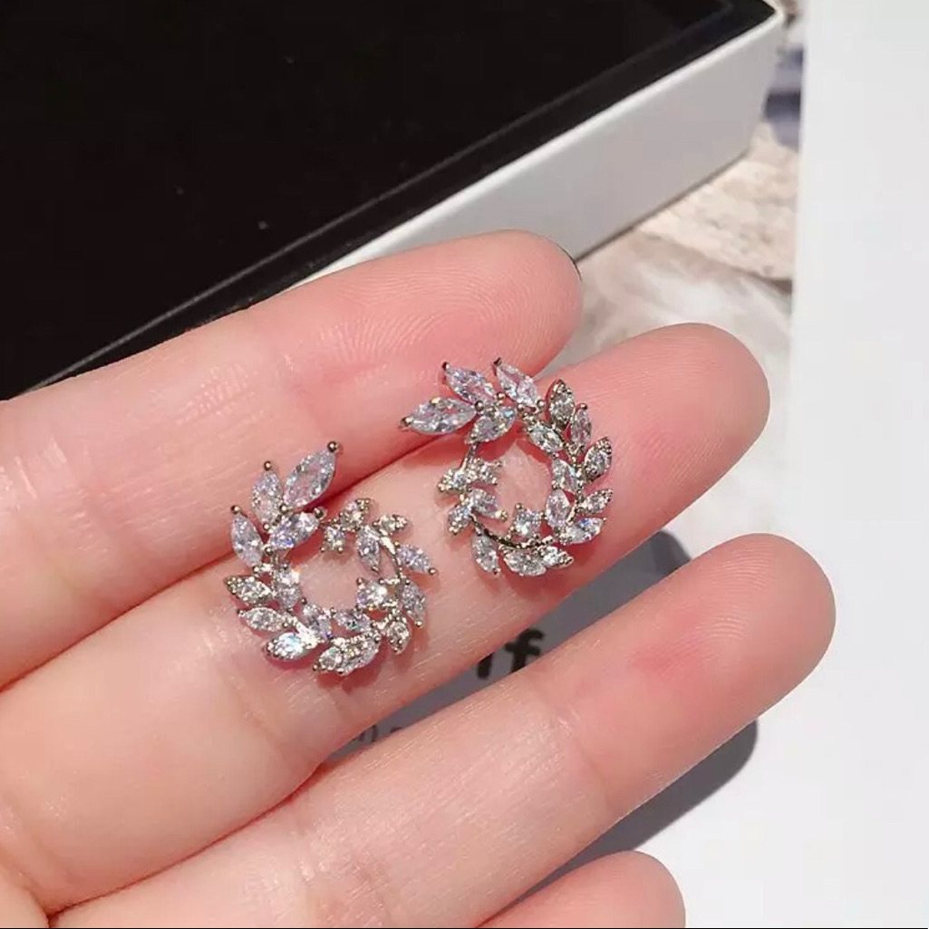 Cz Crystal Silver Studs